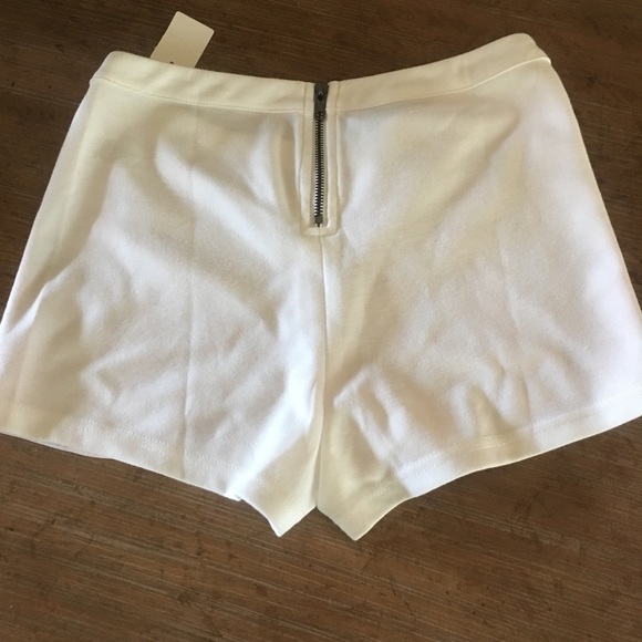 UMGEE Sequin Shorts NWT size S SO FAB!!! - Picture 3 of 3